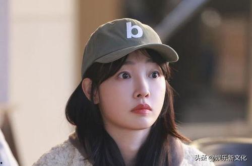 吃瓜娱乐圈四字女星,瓜田李下，星光璀璨的幕后故事