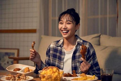 娱乐吃瓜酱男友送外卖,娱乐吃瓜酱男友的甜蜜送餐日常